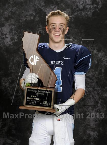 Thumbnail 2 in Corona del Mar (CIF State D3 Awards) photogallery.