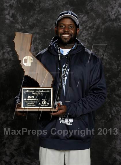Thumbnail 2 in Corona del Mar (CIF State D3 Awards) photogallery.
