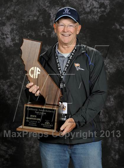 Thumbnail 3 in Corona del Mar (CIF State D3 Awards) photogallery.