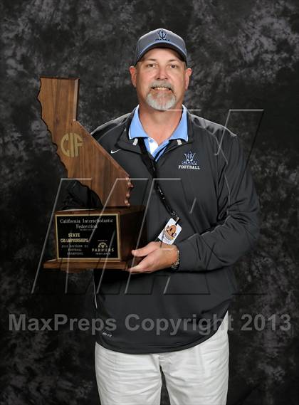 Thumbnail 3 in Corona del Mar (CIF State D3 Awards) photogallery.