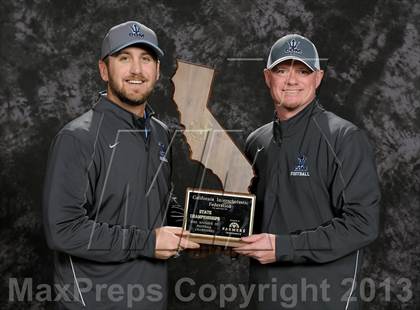 Thumbnail 2 in Corona del Mar (CIF State D3 Awards) photogallery.