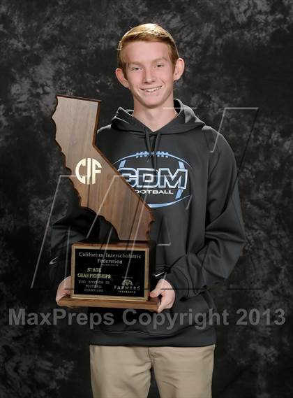 Thumbnail 2 in Corona del Mar (CIF State D3 Awards) photogallery.