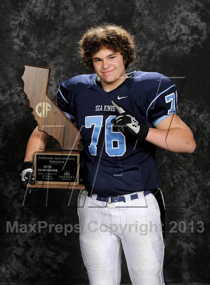 Thumbnail 3 in Corona del Mar (CIF State D3 Awards) photogallery.