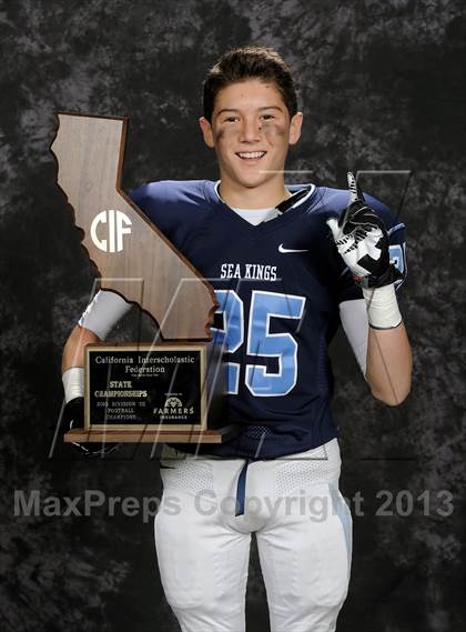 Thumbnail 3 in Corona del Mar (CIF State D3 Awards) photogallery.