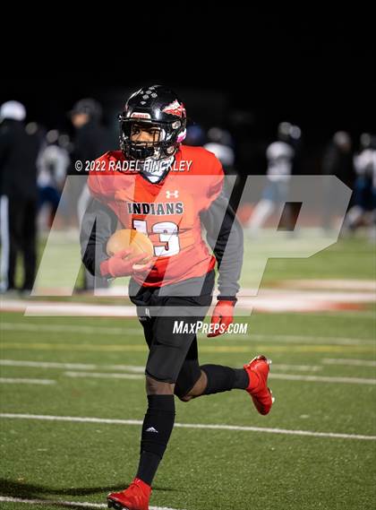 Thumbnail 2 in Grain Valley vs Fort Osage (MSHSAA Class 5 Quarterfinals) photogallery.