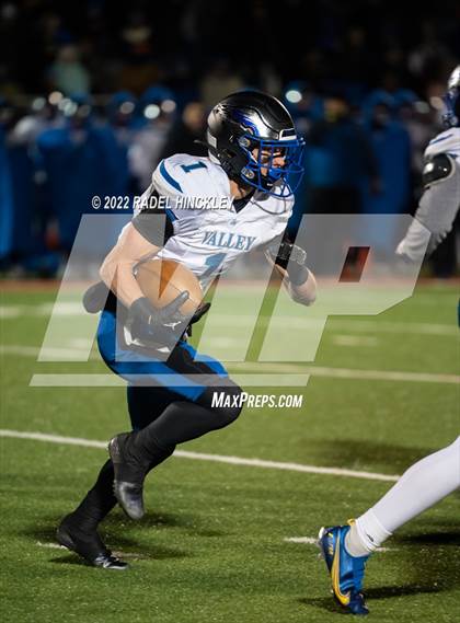 Thumbnail 3 in Grain Valley vs Fort Osage (MSHSAA Class 5 Quarterfinals) photogallery.