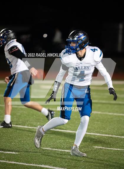 Thumbnail 3 in Grain Valley vs Fort Osage (MSHSAA Class 5 Quarterfinals) photogallery.