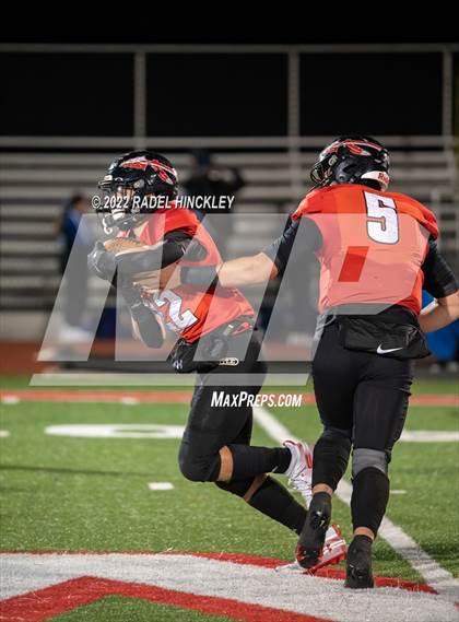 Thumbnail 1 in Grain Valley vs Fort Osage (MSHSAA Class 5 Quarterfinals) photogallery.