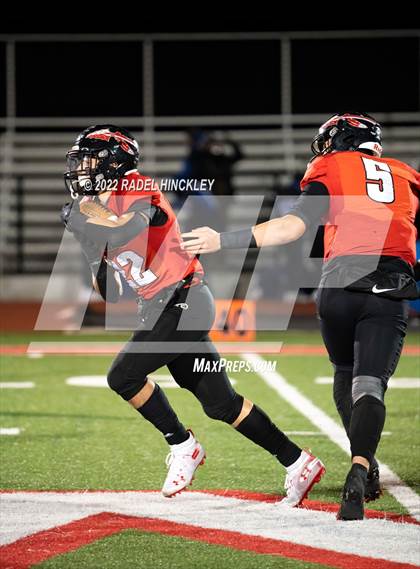 Thumbnail 3 in Grain Valley vs Fort Osage (MSHSAA Class 5 Quarterfinals) photogallery.