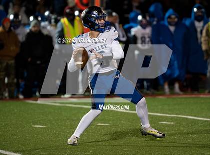 Thumbnail 1 in Grain Valley vs Fort Osage (MSHSAA Class 5 Quarterfinals) photogallery.