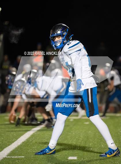 Thumbnail 3 in Grain Valley vs Fort Osage (MSHSAA Class 5 Quarterfinals) photogallery.