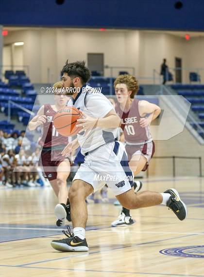 Thumbnail 2 in Silsbee @ West Orange-Stark photogallery.