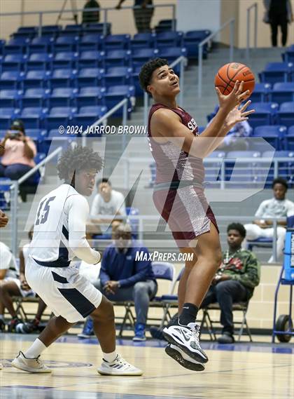 Thumbnail 1 in Silsbee @ West Orange-Stark photogallery.