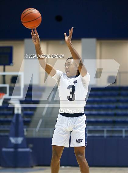 Thumbnail 2 in Silsbee @ West Orange-Stark photogallery.
