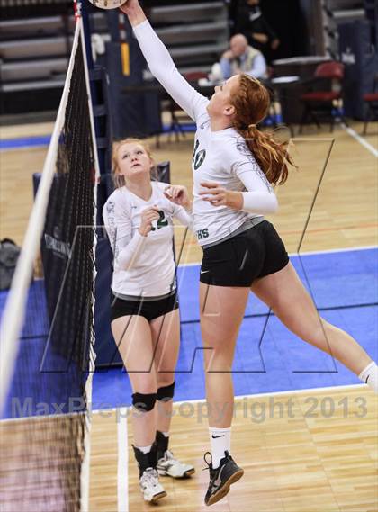 Thumbnail 2 in Tuba City @ Flagstaff (AIA State Playoff) photogallery.