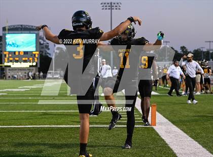 Thumbnail 3 in Tomball vs Klein Oak photogallery.
