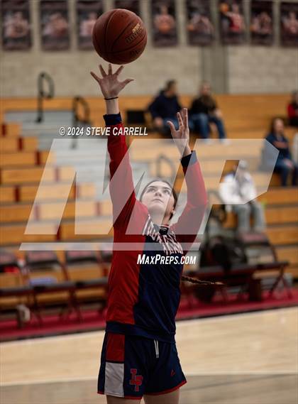 Thumbnail 1 in Las Plumas @ Foothill (CIF NS Division 3 Round 1) photogallery.