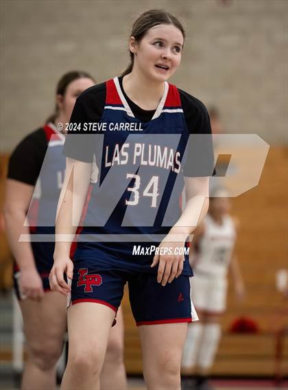 Thumbnail 2 in Las Plumas @ Foothill (CIF NS Division 3 Round 1) photogallery.