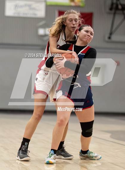 Thumbnail 3 in Las Plumas @ Foothill (CIF NS Division 3 Round 1) photogallery.