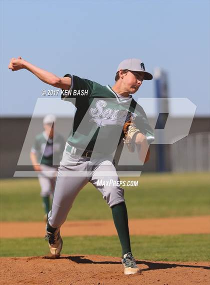 Thumbnail 1 in South @ Camarillo photogallery.