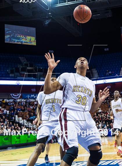 Thumbnail 2 in Valley Regional vs. Sacred Heart (CIAC Class S Final) photogallery.