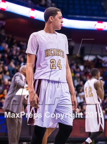 Thumbnail 3 in Valley Regional vs. Sacred Heart (CIAC Class S Final) photogallery.