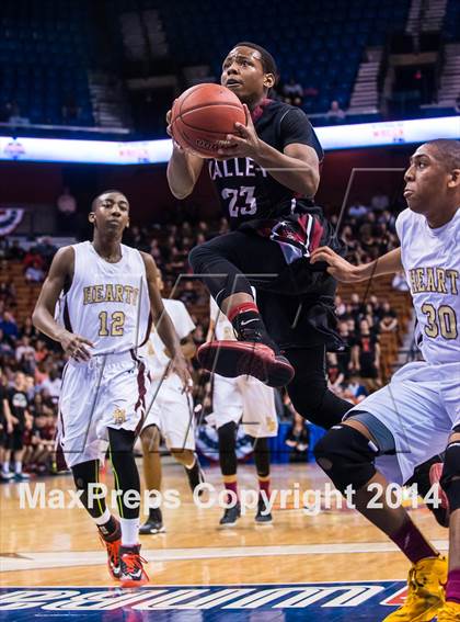 Thumbnail 3 in Valley Regional vs. Sacred Heart (CIAC Class S Final) photogallery.