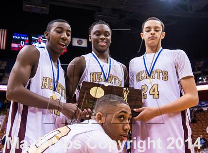 Thumbnail 3 in Valley Regional vs. Sacred Heart (CIAC Class S Final) photogallery.