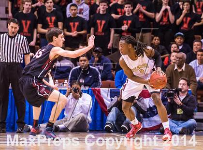 Thumbnail 1 in Valley Regional vs. Sacred Heart (CIAC Class S Final) photogallery.