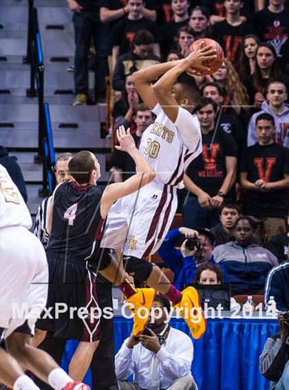 Thumbnail 1 in Valley Regional vs. Sacred Heart (CIAC Class S Final) photogallery.