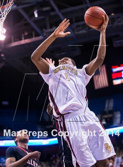 Thumbnail 3 in Valley Regional vs. Sacred Heart (CIAC Class S Final) photogallery.