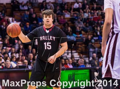 Thumbnail 2 in Valley Regional vs. Sacred Heart (CIAC Class S Final) photogallery.