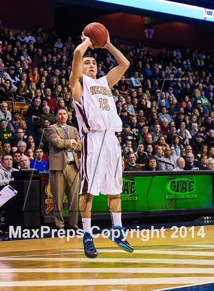 Thumbnail 1 in Valley Regional vs. Sacred Heart (CIAC Class S Final) photogallery.