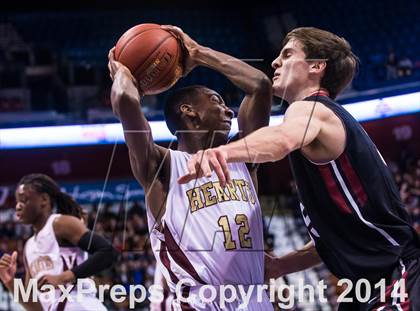 Thumbnail 2 in Valley Regional vs. Sacred Heart (CIAC Class S Final) photogallery.