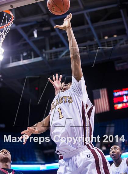 Thumbnail 1 in Valley Regional vs. Sacred Heart (CIAC Class S Final) photogallery.