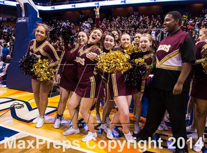 Thumbnail 2 in Valley Regional vs. Sacred Heart (CIAC Class S Final) photogallery.