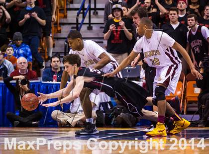 Thumbnail 3 in Valley Regional vs. Sacred Heart (CIAC Class S Final) photogallery.