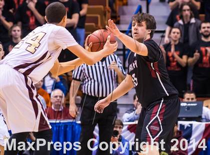 Thumbnail 1 in Valley Regional vs. Sacred Heart (CIAC Class S Final) photogallery.