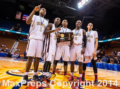 Thumbnail 1 in Valley Regional vs. Sacred Heart (CIAC Class S Final) photogallery.