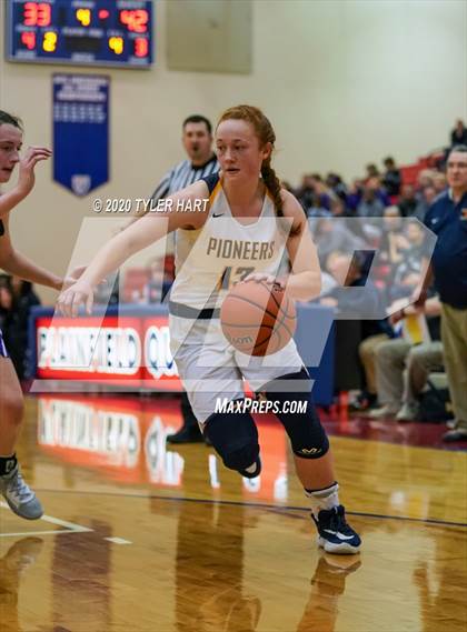 Thumbnail 3 in Brownsburg vs. Mooresville (IHSAA 4A First Round Playoff) photogallery.