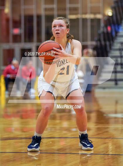 Thumbnail 2 in Brownsburg vs. Mooresville (IHSAA 4A First Round Playoff) photogallery.