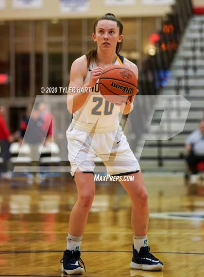 Thumbnail 2 in Brownsburg vs. Mooresville (IHSAA 4A First Round Playoff) photogallery.