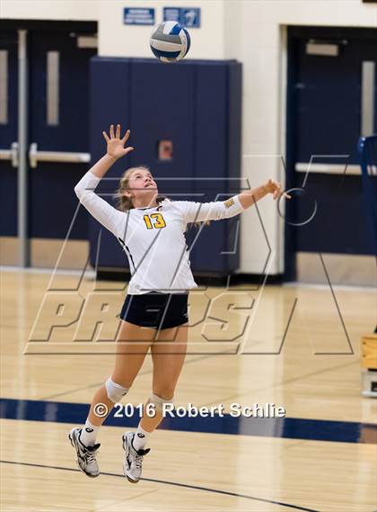 Thumbnail 3 in Del Oro @ Oak Ridge photogallery.