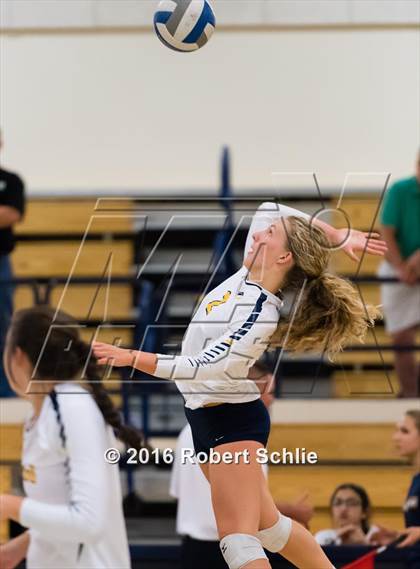 Thumbnail 3 in Del Oro @ Oak Ridge photogallery.