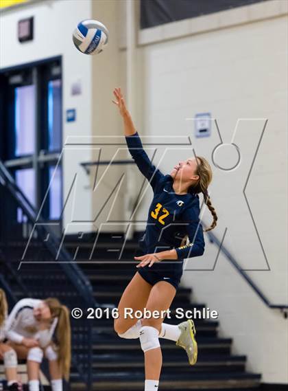 Thumbnail 3 in Del Oro @ Oak Ridge photogallery.