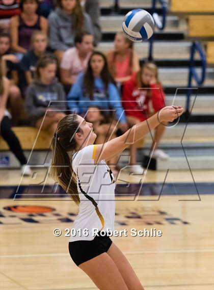 Thumbnail 2 in Del Oro @ Oak Ridge photogallery.