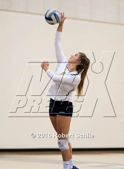 Thumbnail 1 in Del Oro @ Oak Ridge photogallery.