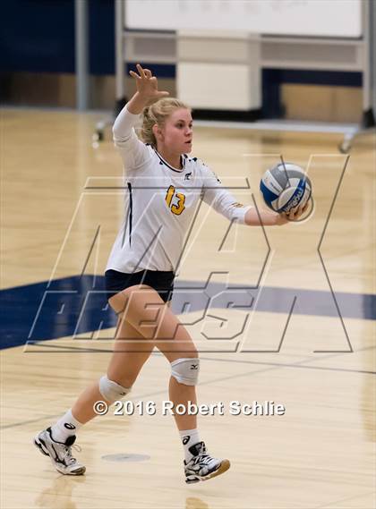 Thumbnail 2 in Del Oro @ Oak Ridge photogallery.