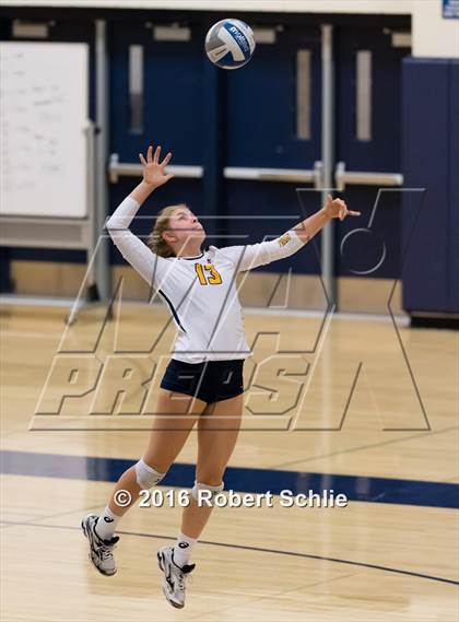 Thumbnail 3 in Del Oro @ Oak Ridge photogallery.
