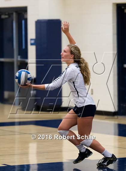 Thumbnail 1 in Del Oro @ Oak Ridge photogallery.